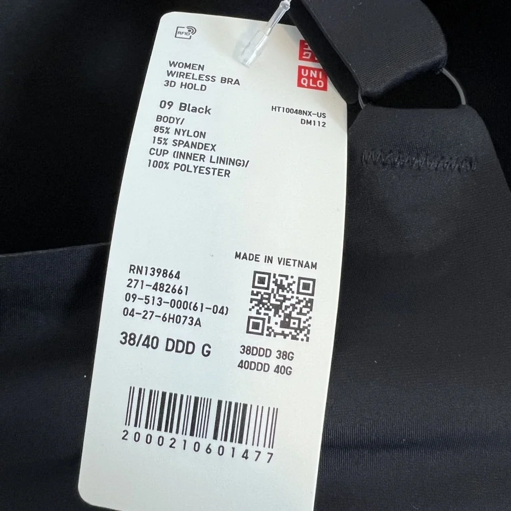 Uniqlo Wireless Bra 3D Hold Black 38/40 DDD G Black Full Coverage Minimalist NWT